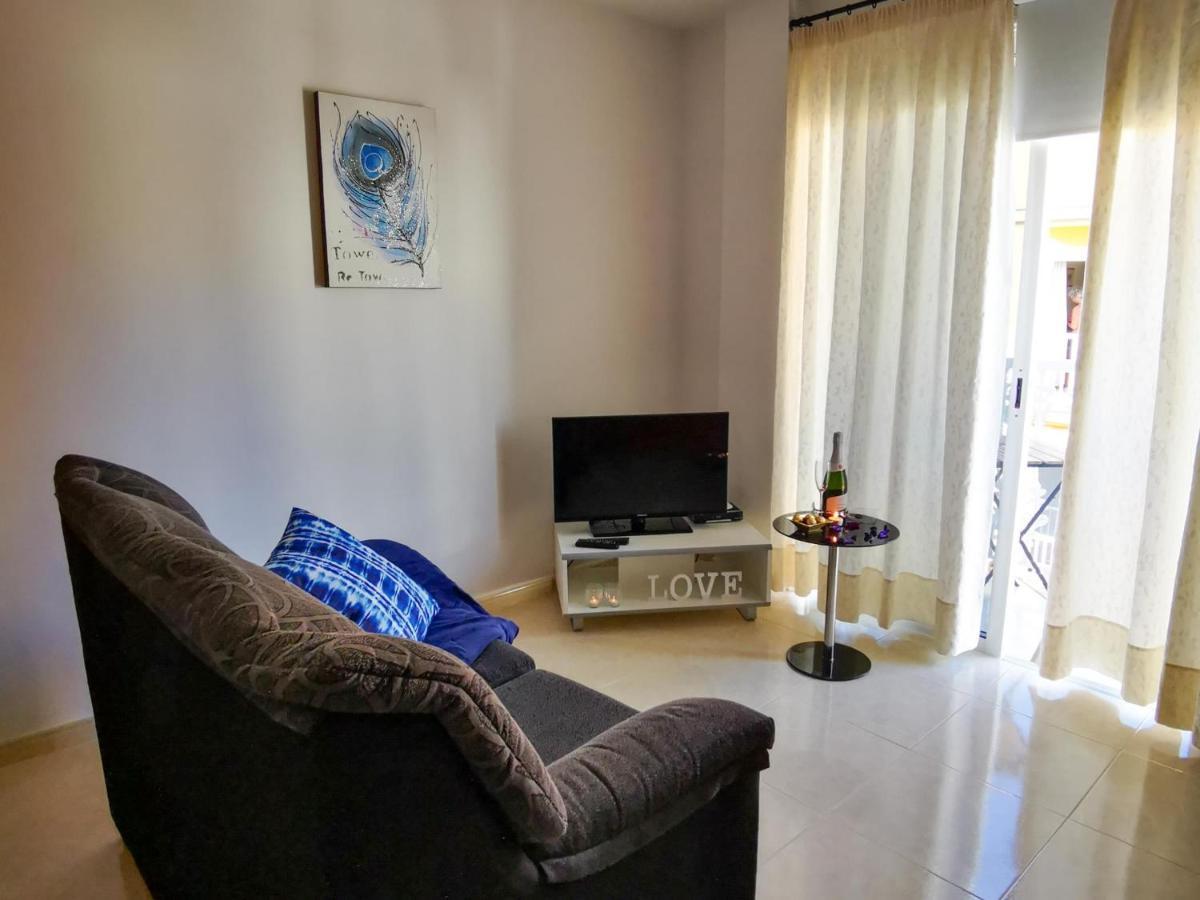 Puesta De Sol Rentals 3Cr Playa de San Juan  Exterior photo